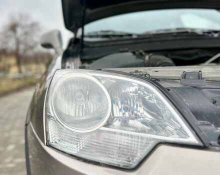 Коричневый Опель Антара, объемом двигателя 2.2 л и пробегом 241 тыс. км за 11000 $, фото 8 на Automoto.ua