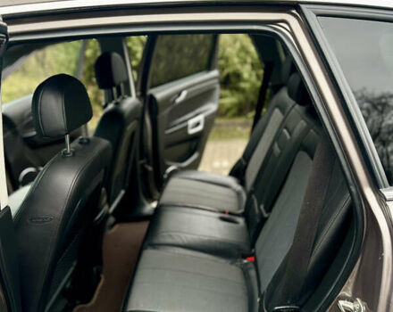 Коричневый Опель Антара, объемом двигателя 2.2 л и пробегом 241 тыс. км за 11000 $, фото 22 на Automoto.ua