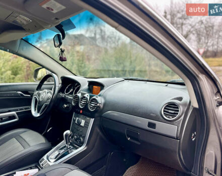 Коричневый Опель Антара, объемом двигателя 2.2 л и пробегом 241 тыс. км за 11000 $, фото 17 на Automoto.ua