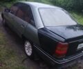 Серый Опель Антара, объемом двигателя 2 л и пробегом 200 тыс. км за 582 $, фото 3 на Automoto.ua