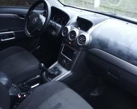 Сірий Опель Антара, об'ємом двигуна 1.99 л та пробігом 243 тис. км за 8000 $, фото 10 на Automoto.ua