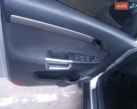 Сірий Опель Антара, об'ємом двигуна 1.99 л та пробігом 243 тис. км за 8000 $, фото 32 на Automoto.ua