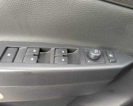 Сірий Опель Антара, об'ємом двигуна 2 л та пробігом 191 тис. км за 3700 $, фото 11 на Automoto.ua