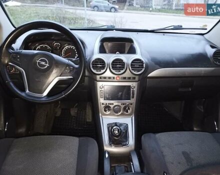Сірий Опель Антара, об'ємом двигуна 1.99 л та пробігом 243 тис. км за 8000 $, фото 26 на Automoto.ua