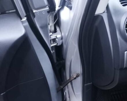 Сірий Опель Антара, об'ємом двигуна 1.99 л та пробігом 243 тис. км за 8000 $, фото 29 на Automoto.ua