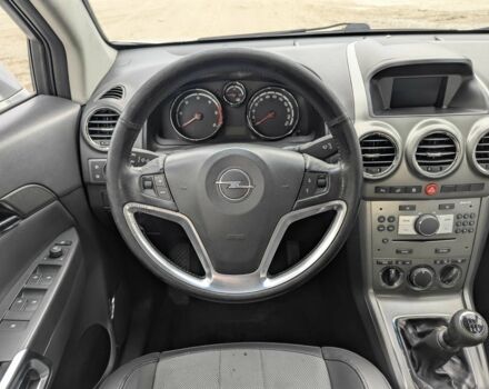 Сірий Опель Антара, об'ємом двигуна 2 л та пробігом 191 тис. км за 3700 $, фото 13 на Automoto.ua