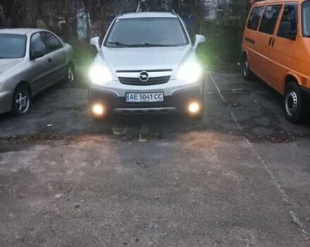 Сірий Опель Антара, об'ємом двигуна 1.99 л та пробігом 243 тис. км за 8000 $, фото 1 на Automoto.ua