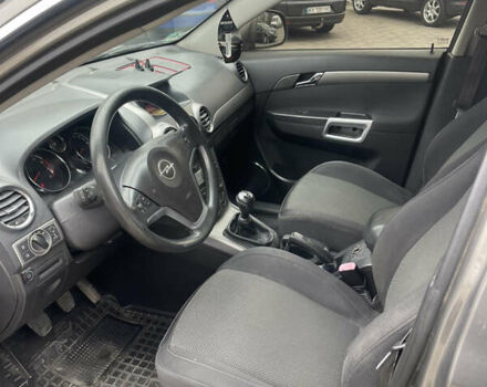 Серый Опель Антара, объемом двигателя 2.41 л и пробегом 185 тыс. км за 9399 $, фото 6 на Automoto.ua