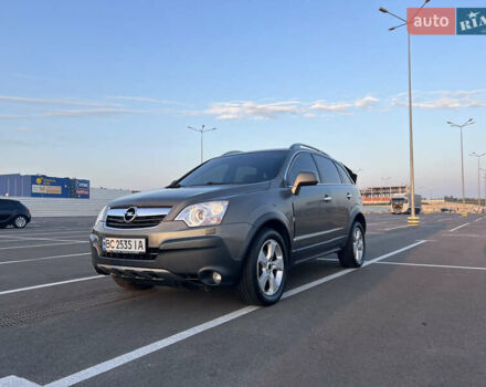 Серый Опель Антара, объемом двигателя 2 л и пробегом 280 тыс. км за 8300 $, фото 3 на Automoto.ua