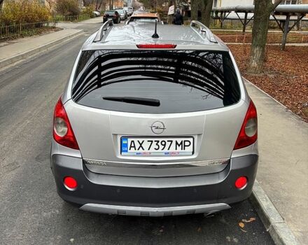 Сірий Опель Антара, об'ємом двигуна 2 л та пробігом 325 тис. км за 7800 $, фото 2 на Automoto.ua