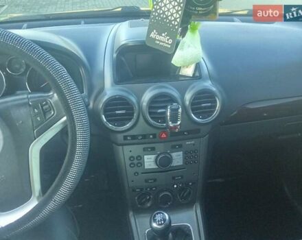 Серый Опель Антара, объемом двигателя 1.99 л и пробегом 418 тыс. км за 6500 $, фото 6 на Automoto.ua