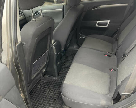 Серый Опель Антара, объемом двигателя 2.41 л и пробегом 185 тыс. км за 9399 $, фото 10 на Automoto.ua