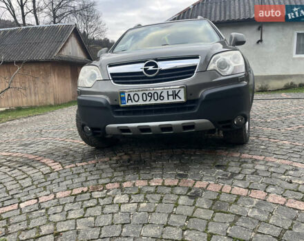 Сірий Опель Антара, об'ємом двигуна 1.99 л та пробігом 370 тис. км за 7500 $, фото 6 на Automoto.ua