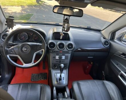 Сірий Опель Антара, об'ємом двигуна 2 л та пробігом 230 тис. км за 9300 $, фото 6 на Automoto.ua