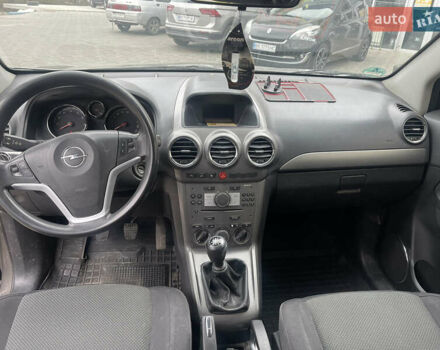 Серый Опель Антара, объемом двигателя 2.41 л и пробегом 185 тыс. км за 9399 $, фото 7 на Automoto.ua