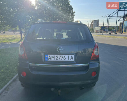 Сірий Опель Антара, об'ємом двигуна 1.99 л та пробігом 230 тис. км за 9300 $, фото 3 на Automoto.ua