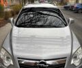 Сірий Опель Антара, об'ємом двигуна 2 л та пробігом 325 тис. км за 7800 $, фото 3 на Automoto.ua
