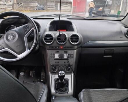 Серый Опель Антара, объемом двигателя 2 л и пробегом 304 тыс. км за 8500 $, фото 3 на Automoto.ua