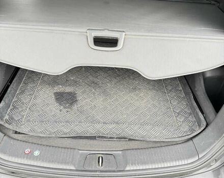 Серый Опель Антара, объемом двигателя 1.99 л и пробегом 207 тыс. км за 7700 $, фото 10 на Automoto.ua