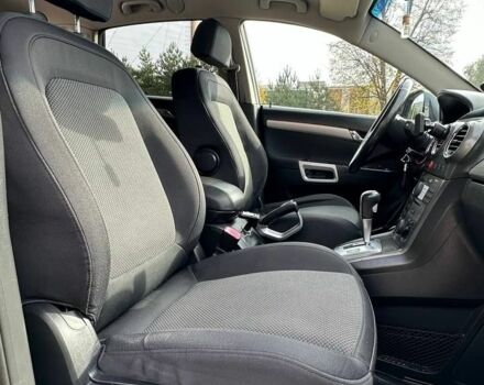 Серый Опель Антара, объемом двигателя 2 л и пробегом 273 тыс. км за 8900 $, фото 15 на Automoto.ua