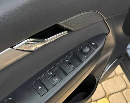 Серый Опель Антара, объемом двигателя 2 л и пробегом 273 тыс. км за 8900 $, фото 13 на Automoto.ua