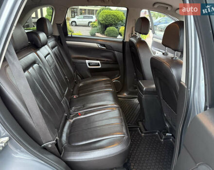 Серый Опель Антара, объемом двигателя 2.2 л и пробегом 198 тыс. км за 8750 $, фото 91 на Automoto.ua