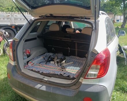 Серый Опель Антара, объемом двигателя 2.2 л и пробегом 240 тыс. км за 6600 $, фото 7 на Automoto.ua