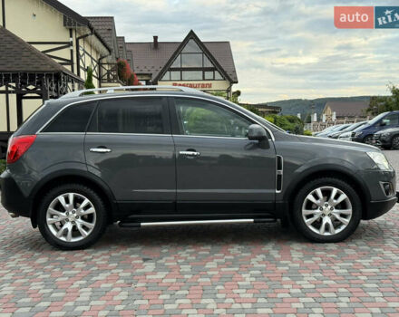 Серый Опель Антара, объемом двигателя 2.2 л и пробегом 198 тыс. км за 8750 $, фото 7 на Automoto.ua