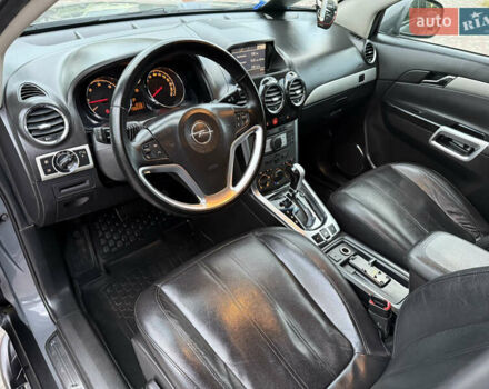 Серый Опель Антара, объемом двигателя 2.2 л и пробегом 198 тыс. км за 8750 $, фото 70 на Automoto.ua