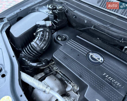 Сірий Опель Антара, об'ємом двигуна 2.2 л та пробігом 199 тис. км за 6999 $, фото 103 на Automoto.ua