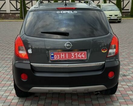 Серый Опель Антара, объемом двигателя 2.2 л и пробегом 198 тыс. км за 9000 $, фото 4 на Automoto.ua
