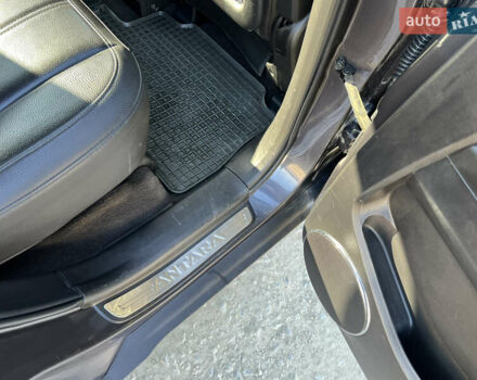 Серый Опель Антара, объемом двигателя 2.2 л и пробегом 243 тыс. км за 10550 $, фото 45 на Automoto.ua