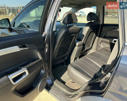 Серый Опель Антара, объемом двигателя 2.2 л и пробегом 243 тыс. км за 10550 $, фото 48 на Automoto.ua