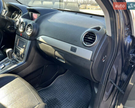 Серый Опель Антара, объемом двигателя 2.2 л и пробегом 243 тыс. км за 10550 $, фото 57 на Automoto.ua