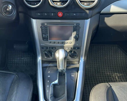 Серый Опель Антара, объемом двигателя 2.2 л и пробегом 243 тыс. км за 10550 $, фото 28 на Automoto.ua