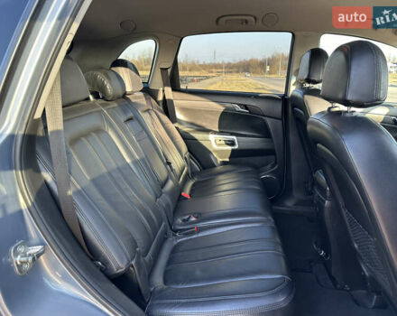 Серый Опель Антара, объемом двигателя 2.2 л и пробегом 200 тыс. км за 10500 $, фото 8 на Automoto.ua