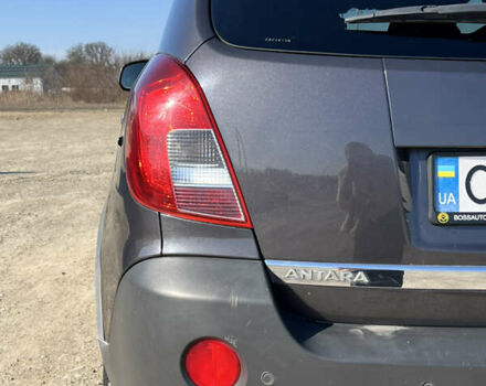 Серый Опель Антара, объемом двигателя 2.2 л и пробегом 243 тыс. км за 10550 $, фото 12 на Automoto.ua