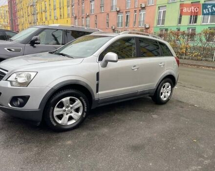 Серый Опель Антара, объемом двигателя 2.4 л и пробегом 153 тыс. км за 12000 $, фото 5 на Automoto.ua