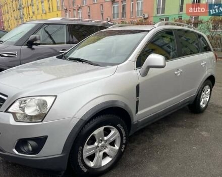 Серый Опель Антара, объемом двигателя 2.4 л и пробегом 153 тыс. км за 12000 $, фото 17 на Automoto.ua