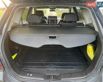 Сірий Опель Антара, об'ємом двигуна 2.2 л та пробігом 137 тис. км за 11300 $, фото 4 на Automoto.ua