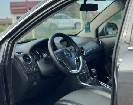 Серый Опель Антара, объемом двигателя 2.2 л и пробегом 206 тыс. км за 11555 $, фото 19 на Automoto.ua