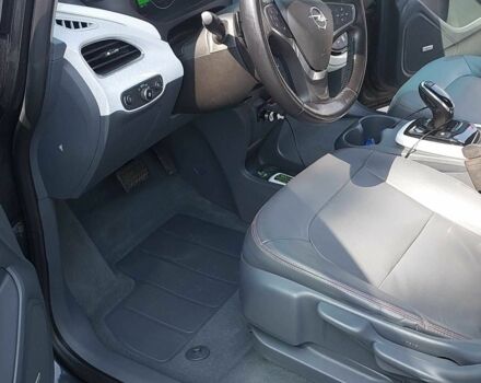 Сірий Опель Антара, об'ємом двигуна 0 л та пробігом 90 тис. км за 15350 $, фото 9 на Automoto.ua