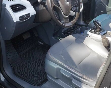 Сірий Опель Антара, об'ємом двигуна 0 л та пробігом 90 тис. км за 15350 $, фото 5 на Automoto.ua