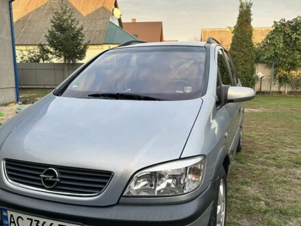 Опель Антара 2002 в Камень-Каширский на Automoto.ua Серый Опель Антара, объемом двигателя 1.8 л и пробегом 250 тыс. км за 4100 $, фото 1 на Automoto.ua