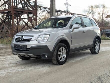 Серый Опель Антара, объемом двигателя 2 л и пробегом 191 тыс. км за 3700 $, фото 1 на Automoto.ua