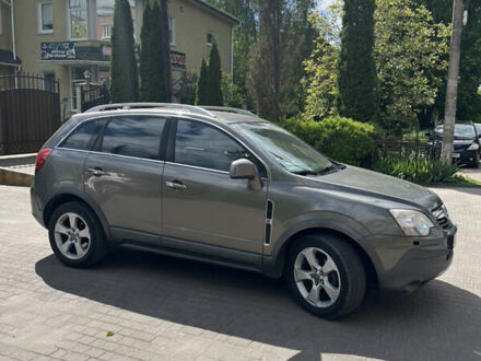 Сірий Опель Антара, об'ємом двигуна 1.99 л та пробігом 237 тис. км за 8400 $, фото 1 на Automoto.ua