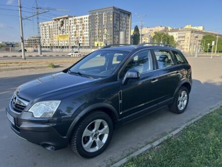 Сірий Опель Антара, об'ємом двигуна 2 л та пробігом 230 тис. км за 9300 $, фото 1 на Automoto.ua