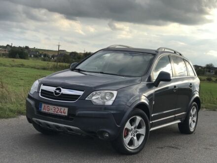 Сірий Опель Антара, об'ємом двигуна 2 л та пробігом 299 тис. км за 2999 $, фото 1 на Automoto.ua