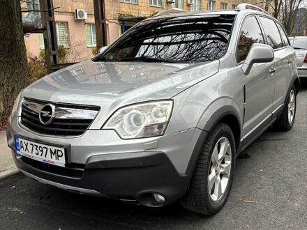 Сірий Опель Антара, об'ємом двигуна 2 л та пробігом 325 тис. км за 7800 $, фото 1 на Automoto.ua