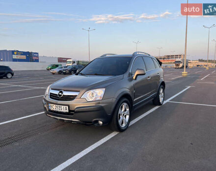 Серый Опель Антара, объемом двигателя 2 л и пробегом 280 тыс. км за 8300 $, фото 1 на Automoto.ua